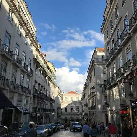 Apartment Guest Chiado